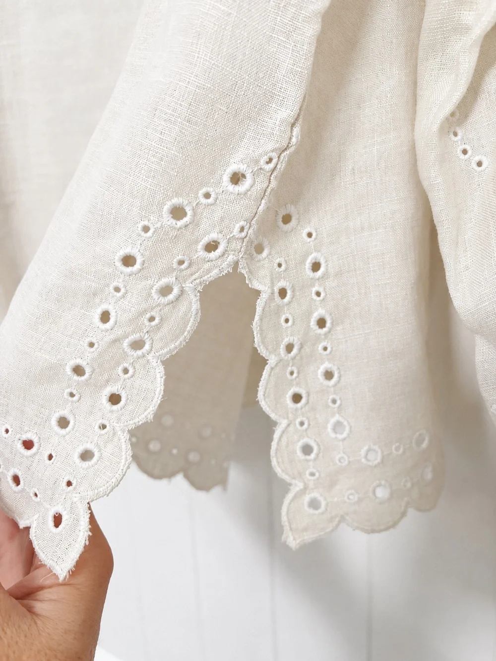 NWT J.Crew Eyelet Embroidered Scalloped Linen Blouse